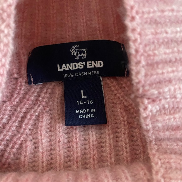 LandsEnd pink sweater size large - Picture 2 of 3